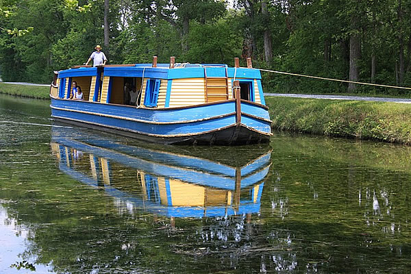 General Harrison Canal Boat